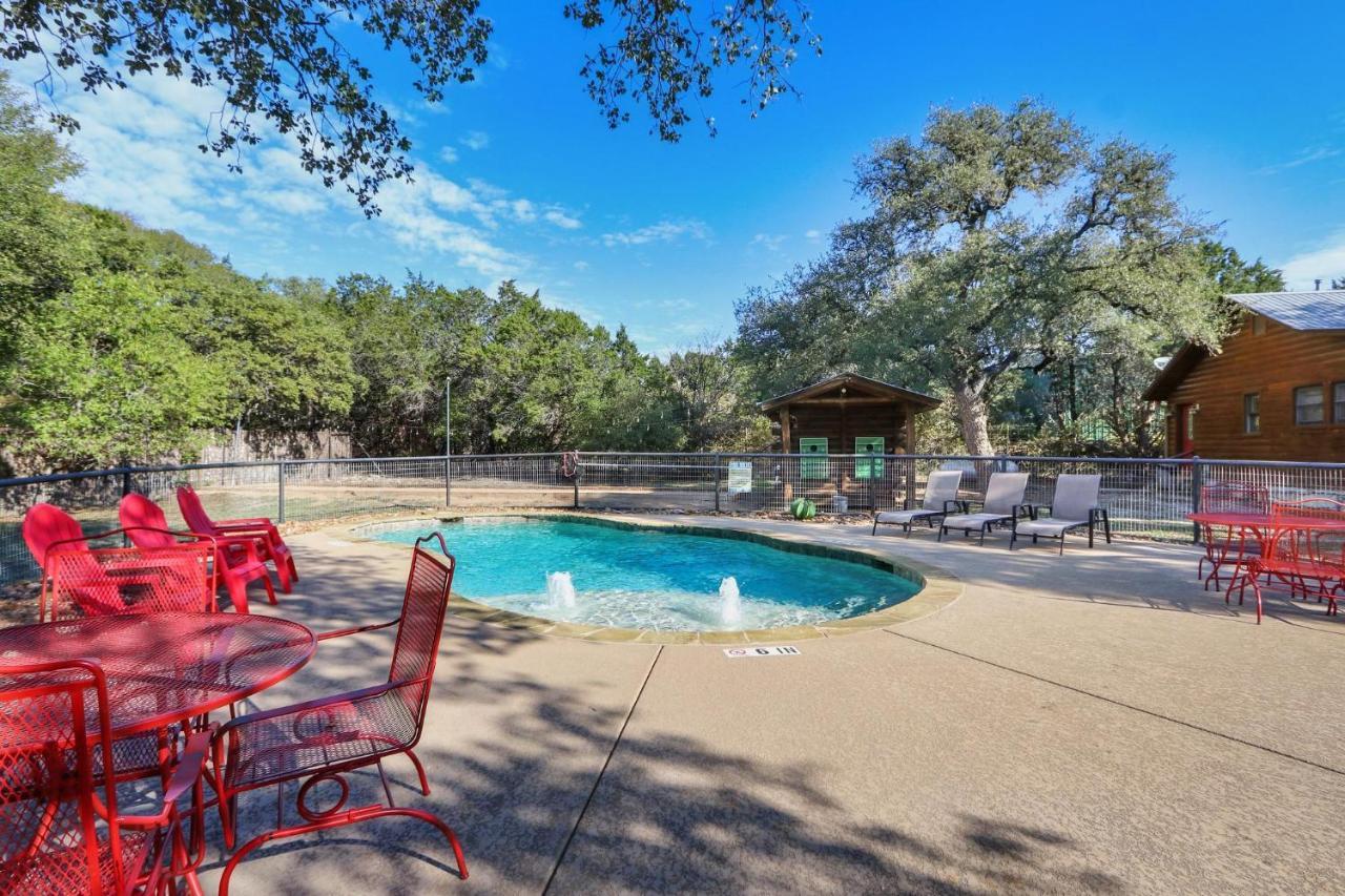 Wimberley Log Cabins Resort And Suites- Unit 8 Zewnętrze zdjęcie